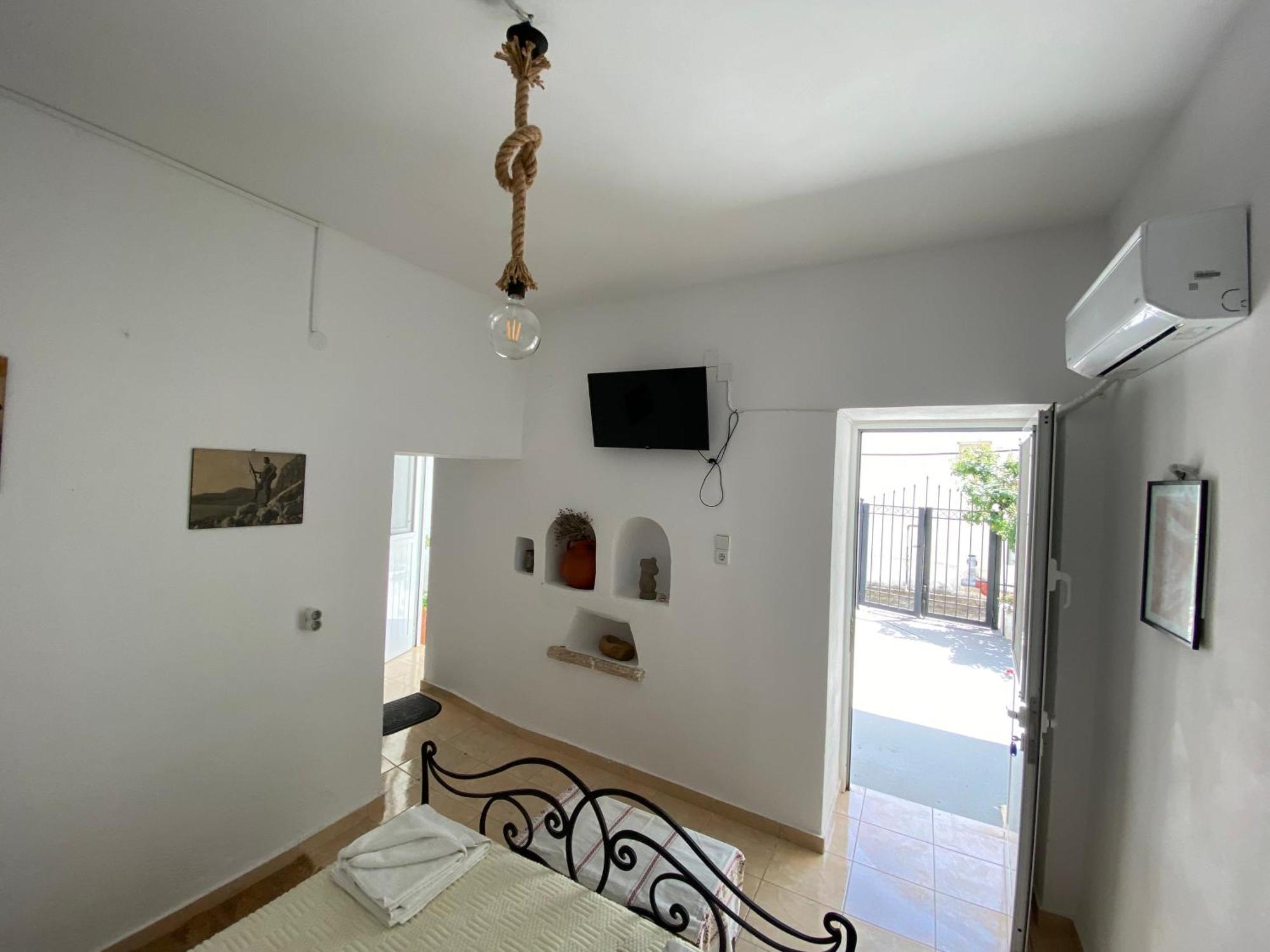Casa Elafonisi N1- 10Min From The Beach Plokamianá Zewnętrze zdjęcie